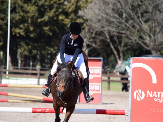 Primer Encuentro de Saltos H�picos en Estudiantes
